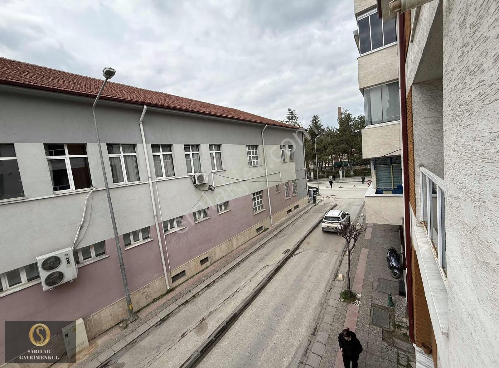 Sarılar Gm'den Espark Yakını Arakat Kiralık Daire - Görsel 19