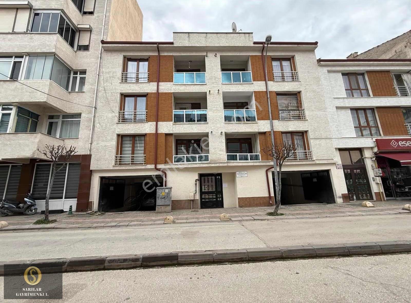 Sarılar Gm'den Espark Yakını Arakat Kiralık Daire
