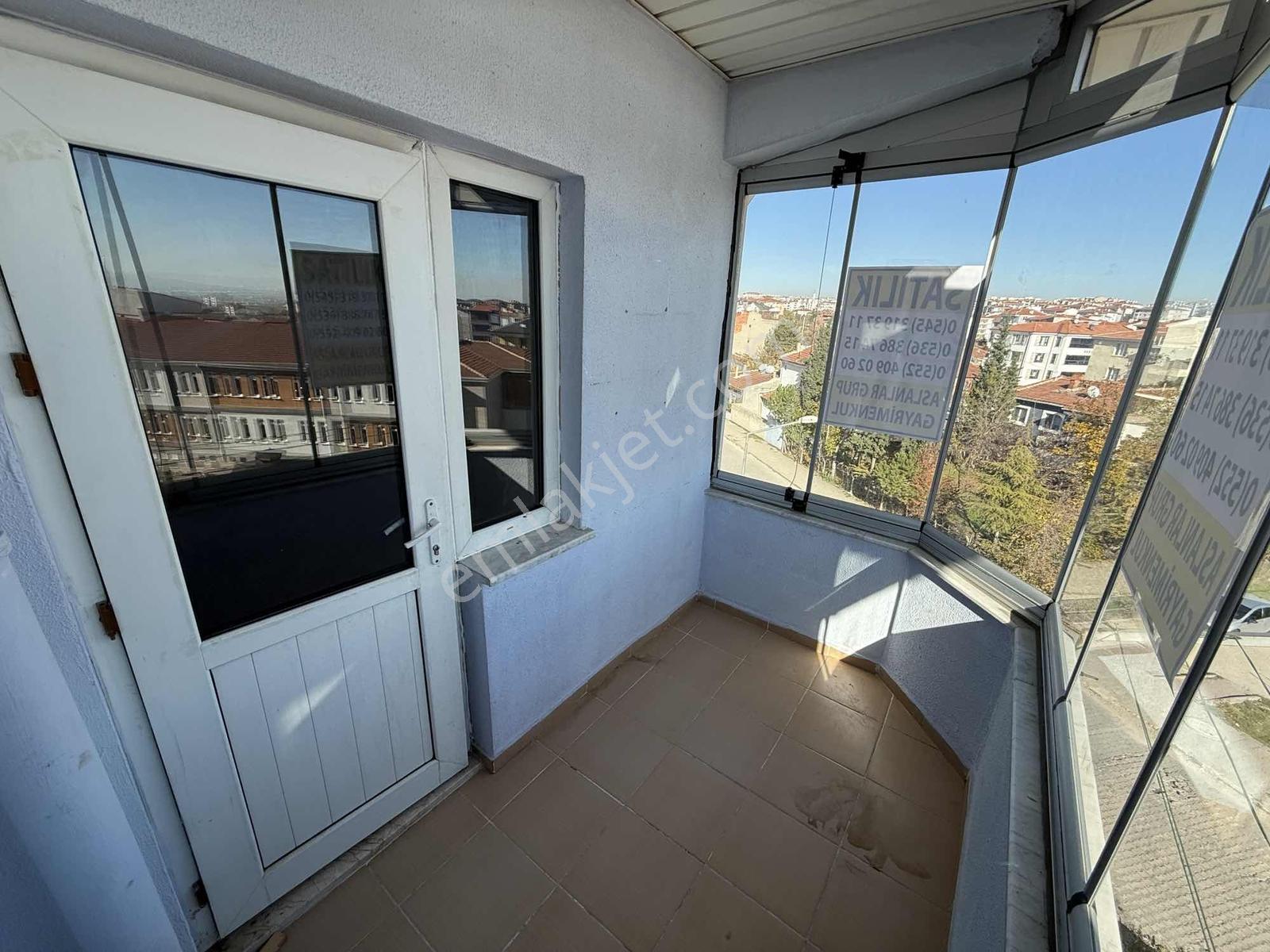 Vadişehir Mah. Tokilerde 2+1 100m2 Kiralık Daire - Görsel 12
