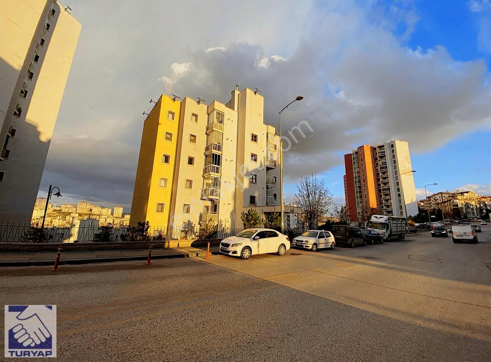 Kuzey Ankara 1.etap Cadde Üzeri Harika Konumda 4+1 Satılık - Görsel 16
