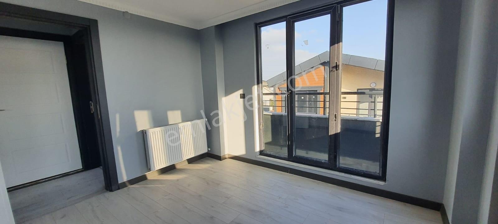 Yeniçiftlik'de Müstakil Yazlık Villa #kartallar'dan # - Görsel 25