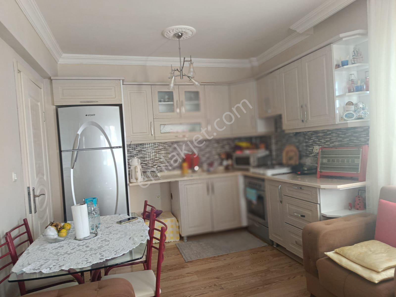 Seferihisar Ürkmez Merkez'de Satılık 2+1 80m2 Daire - Görsel 7