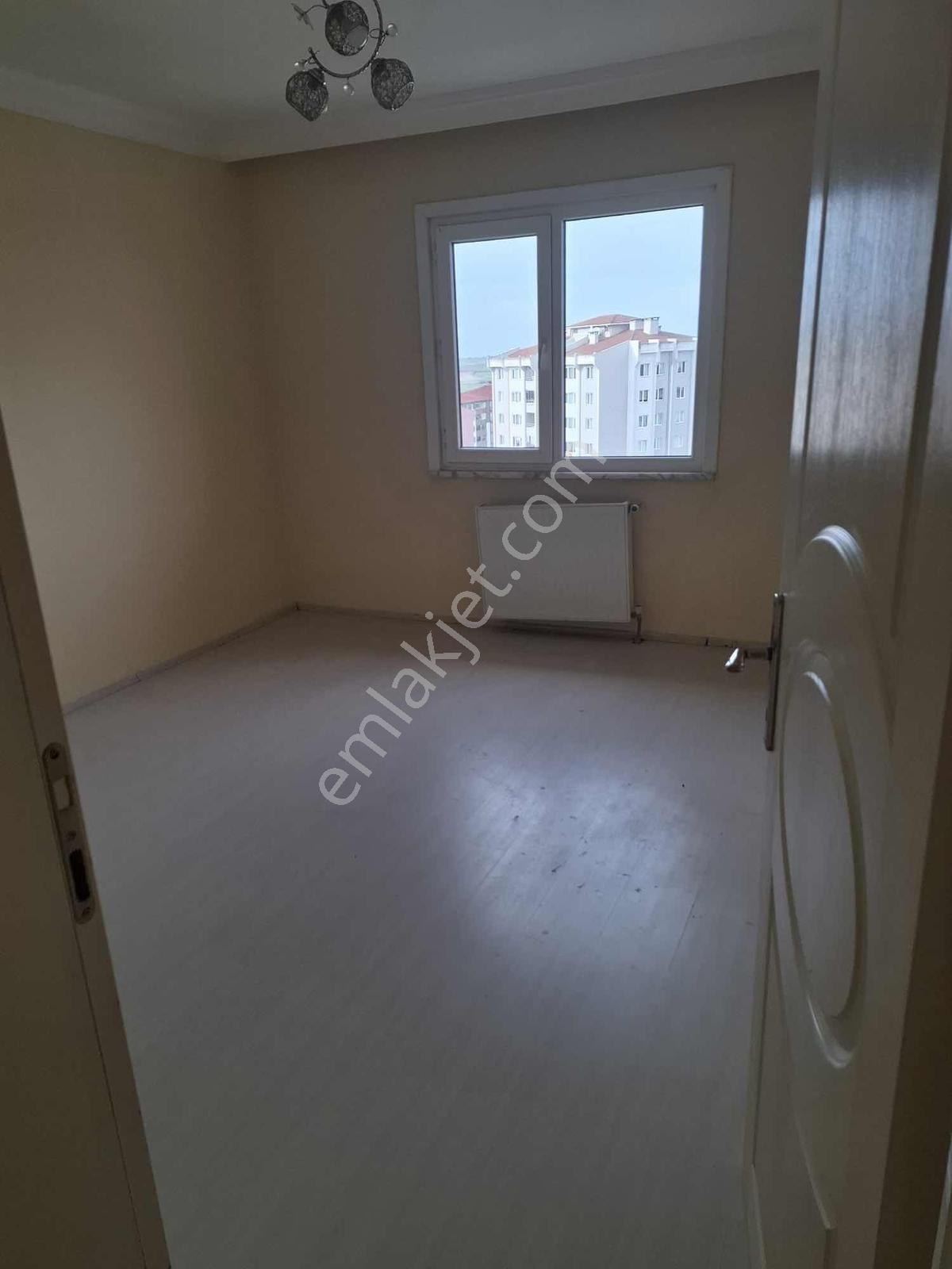 Acilkapaklı Elegant Sitesinde Satılık 140 M2 3+1 9 Kat Asansörlü - Görsel 6