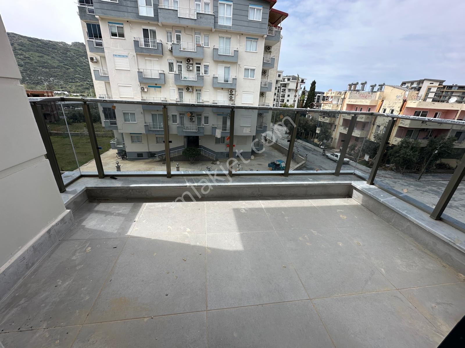 Batı Cephe Havuz Manzaralı 2+1 Daıre - Görsel 13