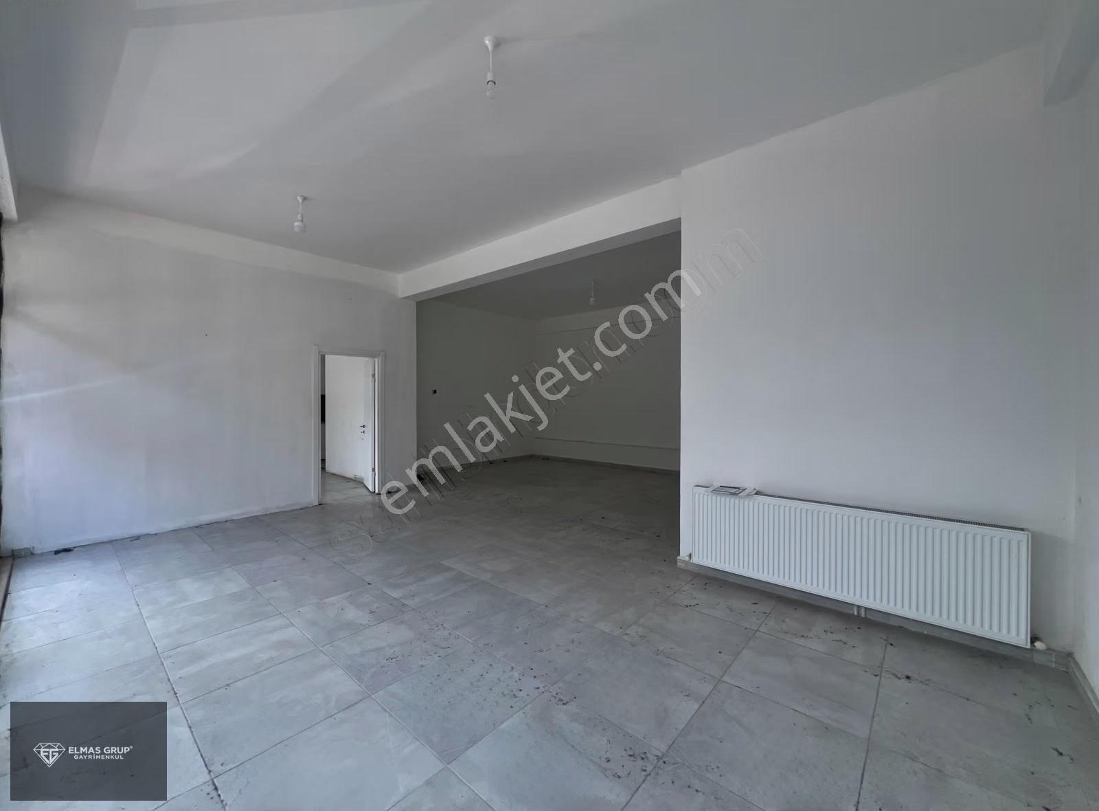 Sapanca Camiceditte Cadde Üzeri Vitrinli Satılık Dükkan - Görsel 14