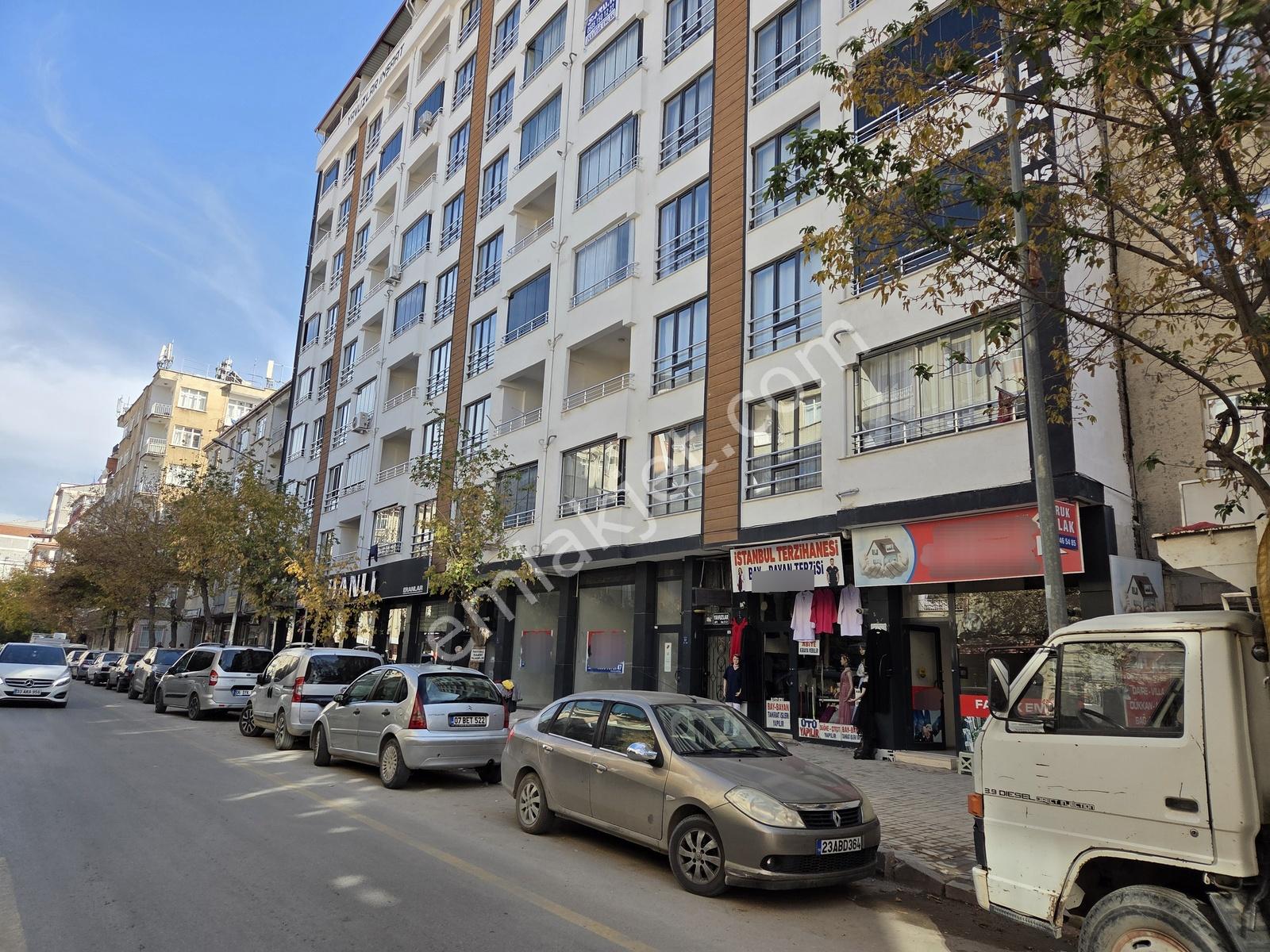 Doğukan Emlak | Valiliğe -3.notere Yakın Cadde Üzeri 34m² Dükkan