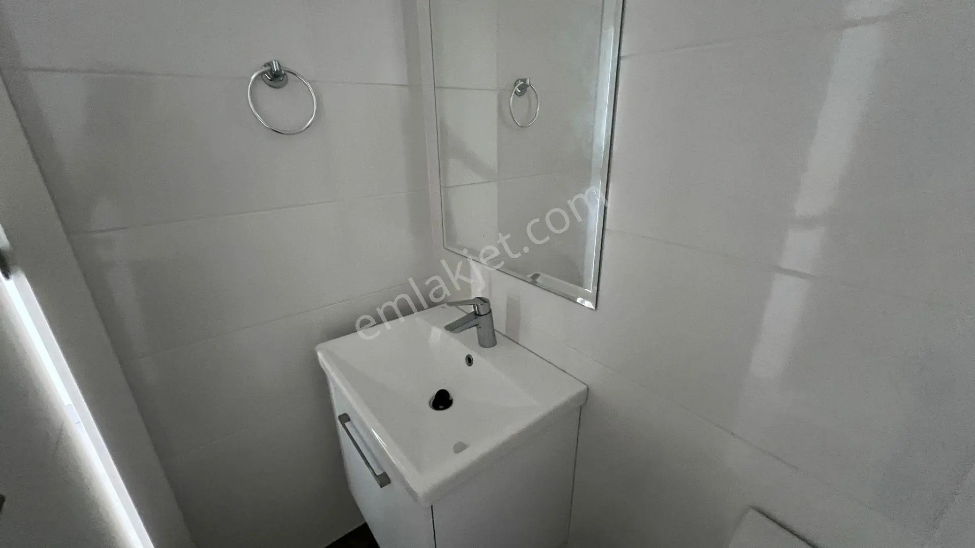Abelia Residenceta Satılık Stüdyo | Muhteşem Boğaz Manzarası - Görsel 3