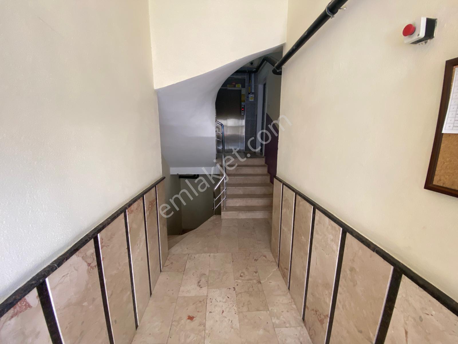 Balıkesir Edremit Cumhuriyet Mah. 2+1 Yüksek Giriş Satılık - Görsel 14