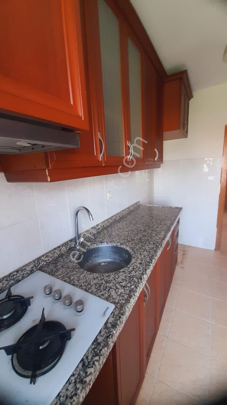İçerenköy'de 3+1 Kiralık Daire - Görsel 6