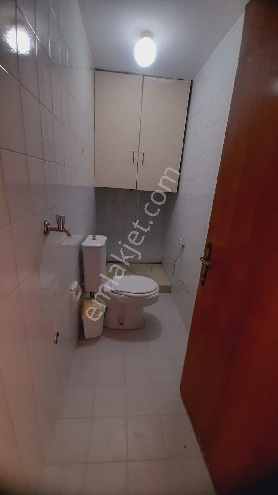İçerenköy'de 3+1 Kiralık Daire - Görsel 17