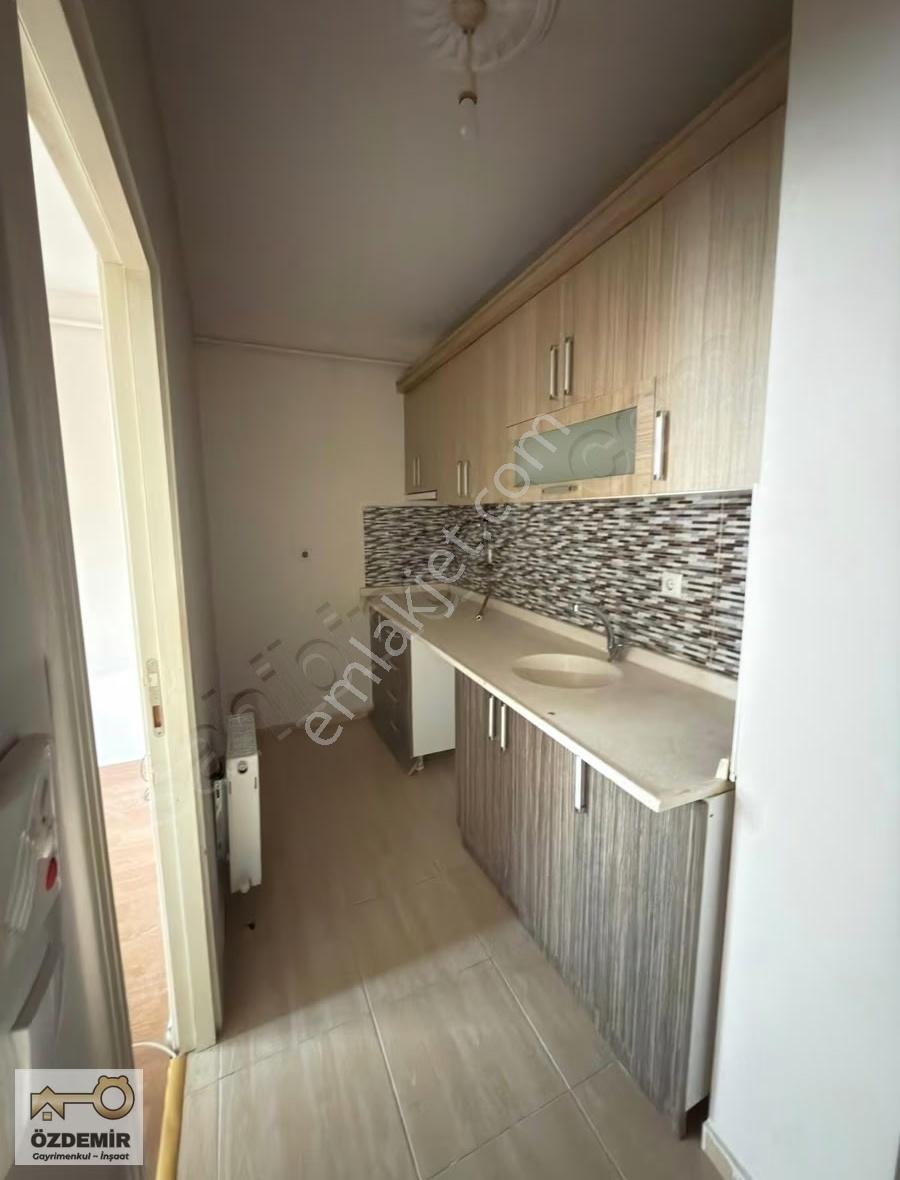 Özdemir'den Şirintepe Mah Alınca Cad Yakını Kiralık 1+1 - Görsel 13