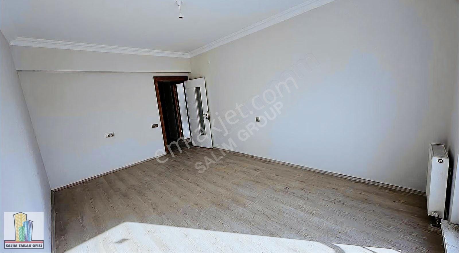 Şuhut Yolu Üzeri Satılık 3+1 Daireler: Yeni Yaşam Fırsatı - Görsel 7