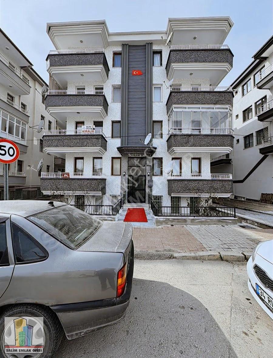 Salim Emlak'tan Kocatepe Mh. Kiralık 3+1 Daire - Geniş & Ferah