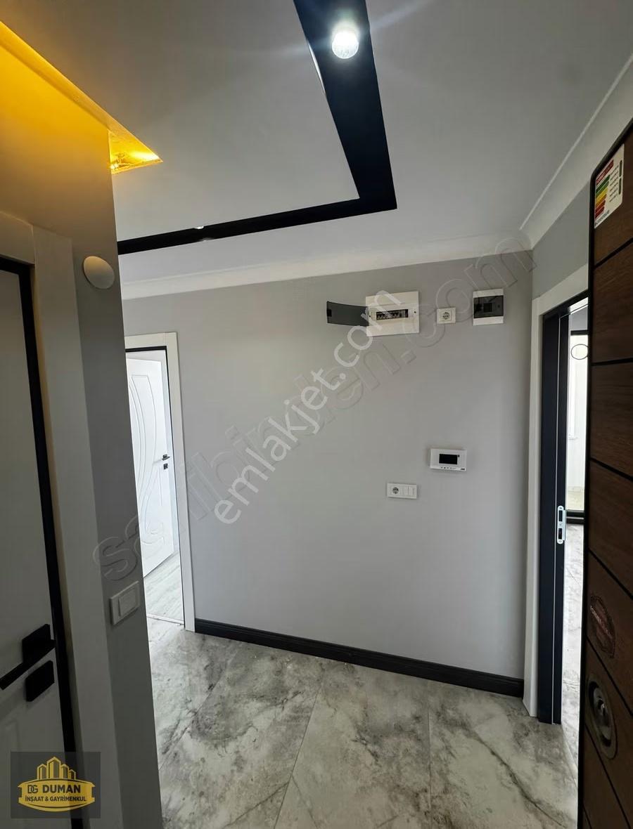 Arnavutköy Taşoluk Mahallesi'nde Site İçerisinde 190 M² 4+2