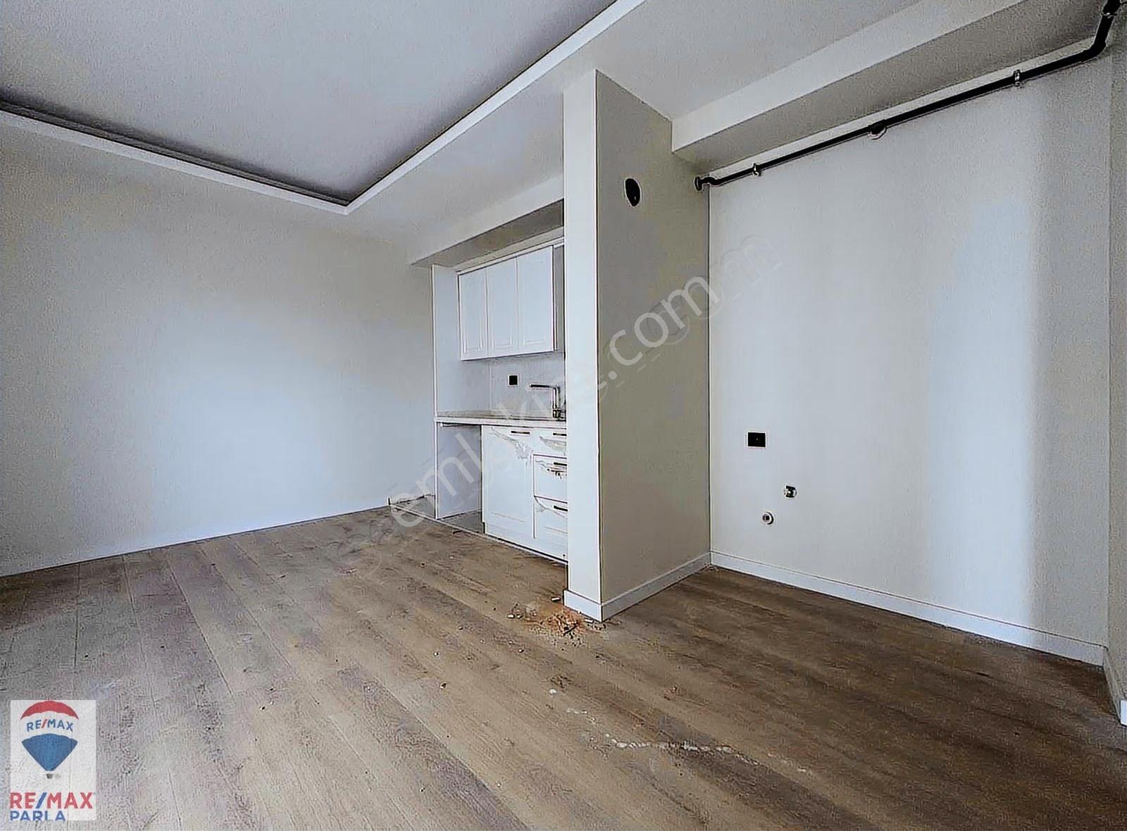 Remax Yasir | Atakum Büyükoyumca'da Ara Kat Satılık 1+1 - Görsel 12