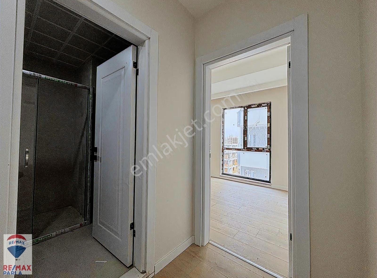 Remax Yasir | Atakum Büyükoyumca'da Ara Kat Satılık 1+1 - Görsel 6