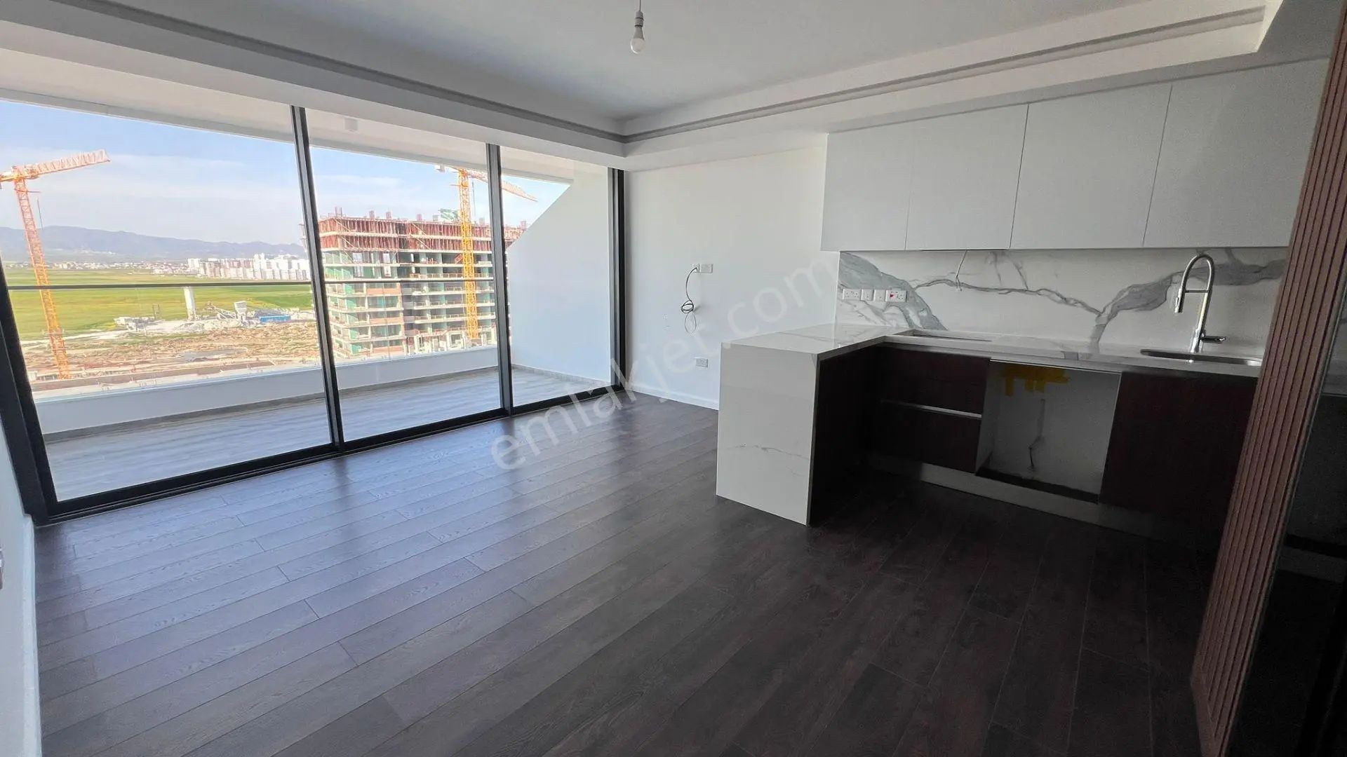 Stüdyo Daire | Havuz Manzaralı | Long Beache 400m - Görsel 4