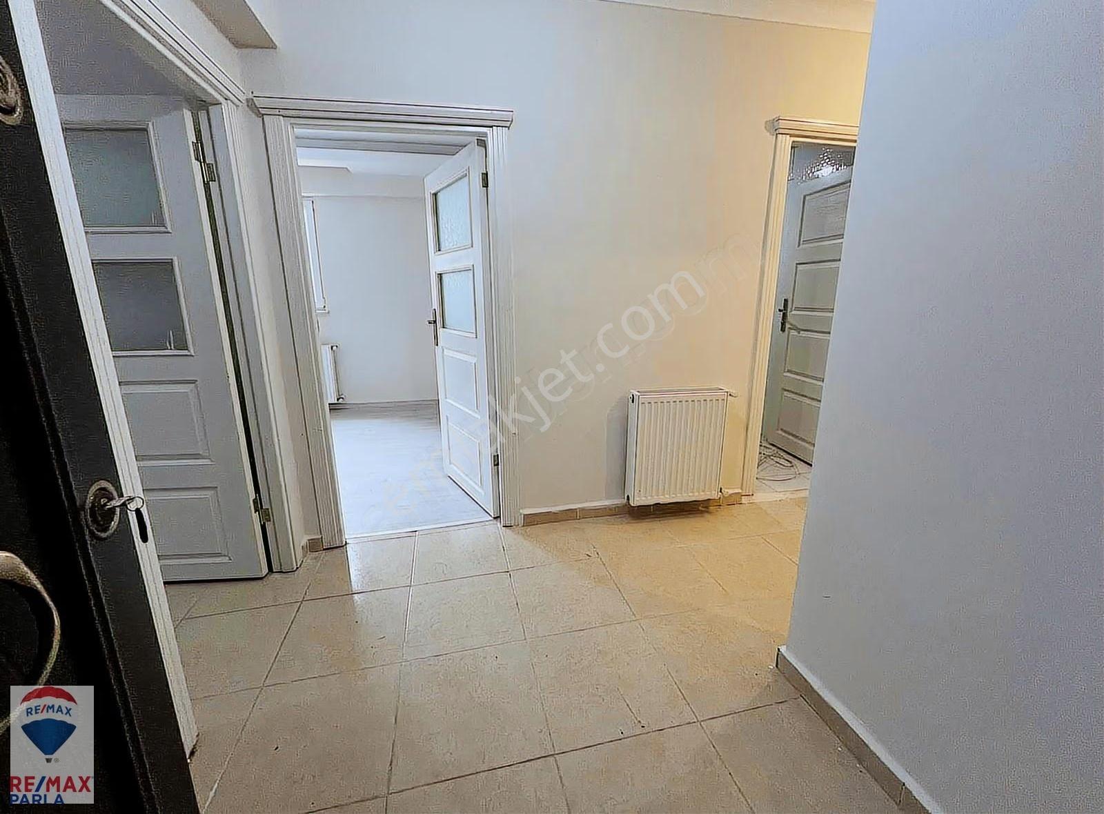 Remax İbrahim Bülbül- Samsun Atakum Yenimahallede Satılık 2+1 - Görsel 4