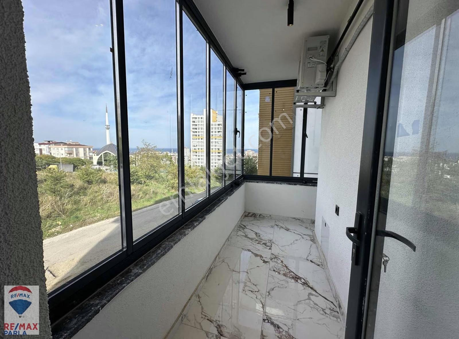 Full Eşyalı Deniz Manzaralı 1+1 Satılık - Görsel 18