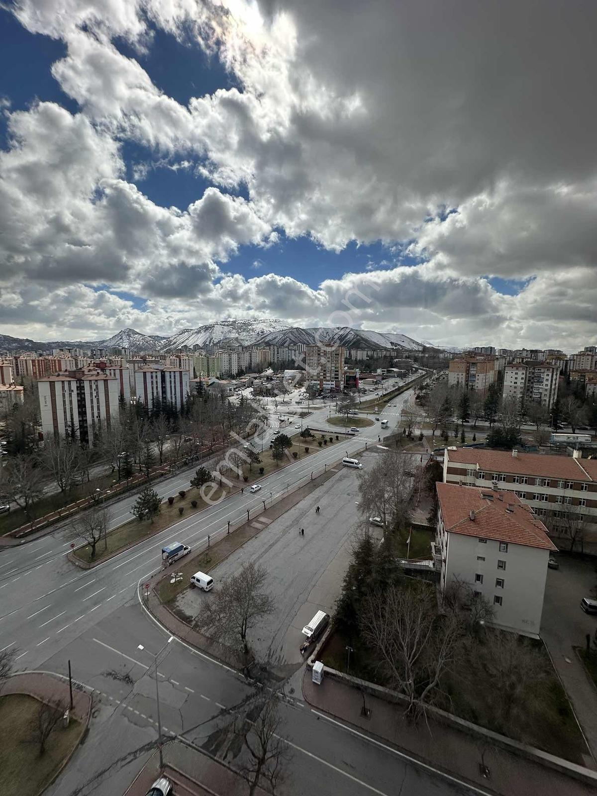 Remax Forum Dan Belsin Selimiye De 3+1 - Görsel 15