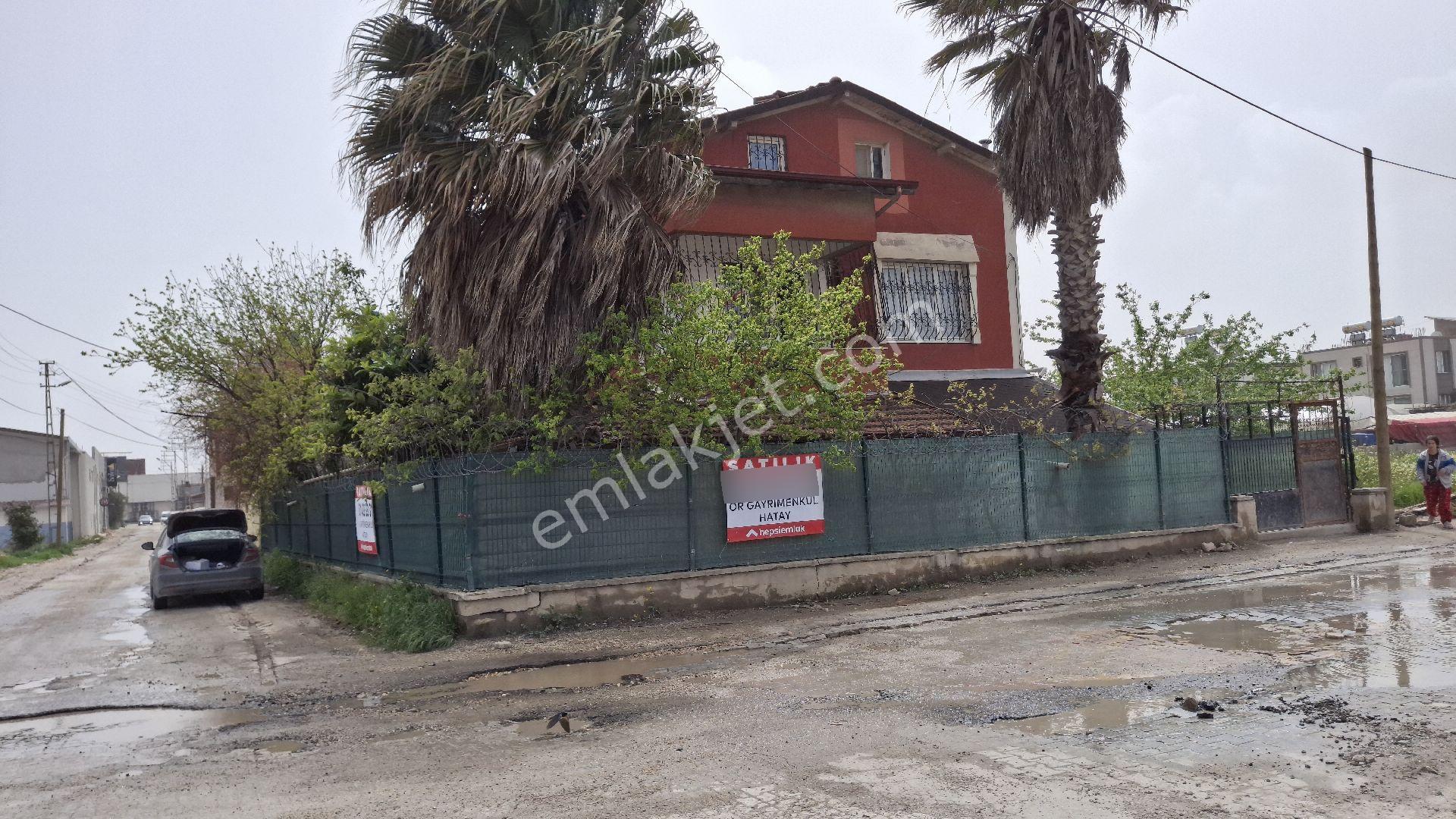 Kuzeytepe Honda Kavşağına 170 M. Mesafe 4 Kat İmarlı Arsa Üzeri Villa Satılık - Görsel 18