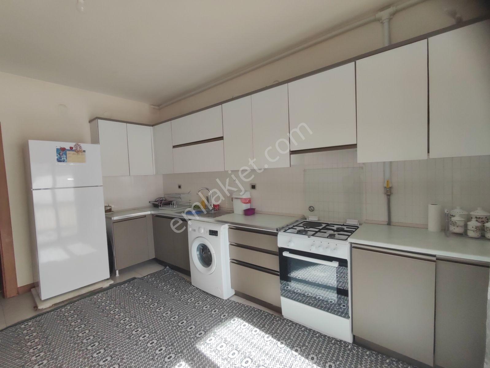 Acar Emlaktan Kanarya Blv Üzerinde 4+1 210 M2 Arakat Lüks Daire - Görsel 10