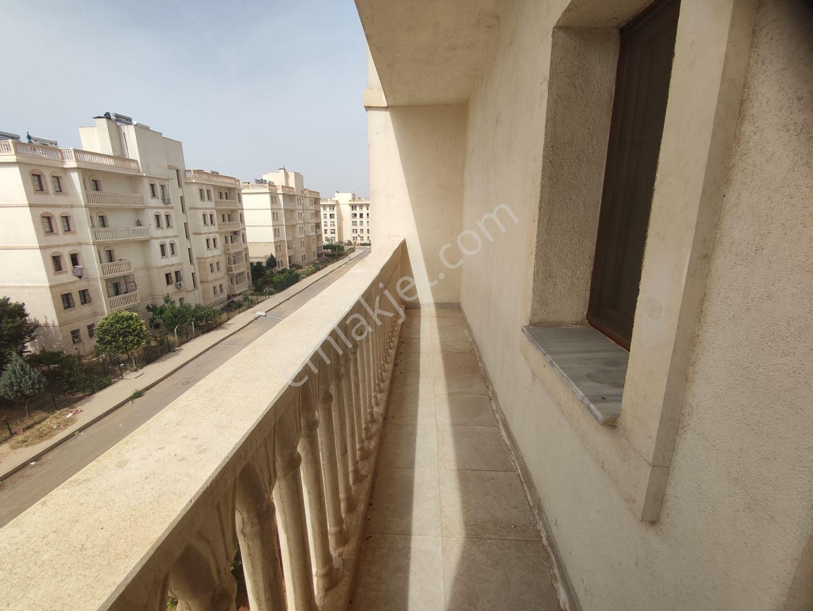 Acar Emlaktan Kanarya Blv Üzerinde 4+1 210 M2 Arakat Lüks Daire - Görsel 14