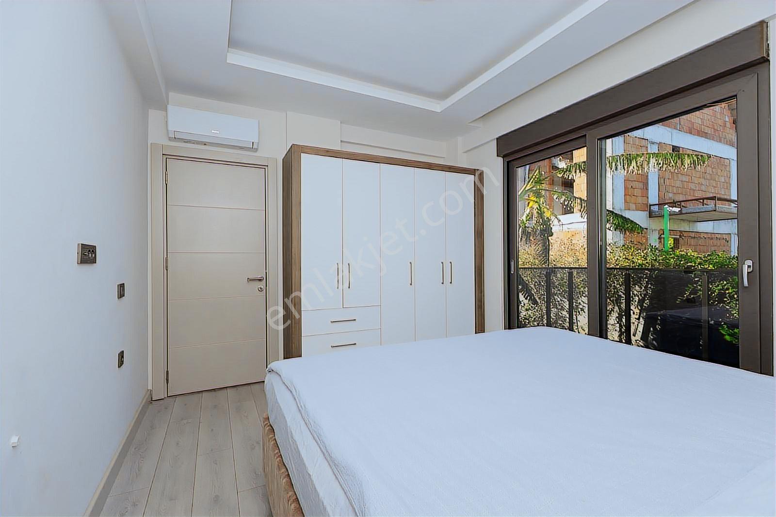 Belek Kadriye Mh. Ultra Lüks Kiralık 4+1 Tribleks Villa - Görsel 12