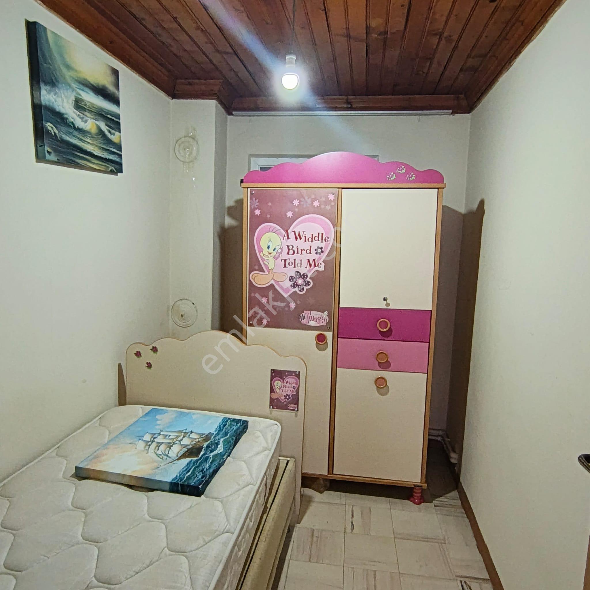 Altınova Da Kiralık 2+1 Daire Denize Sıfır - Görsel 20