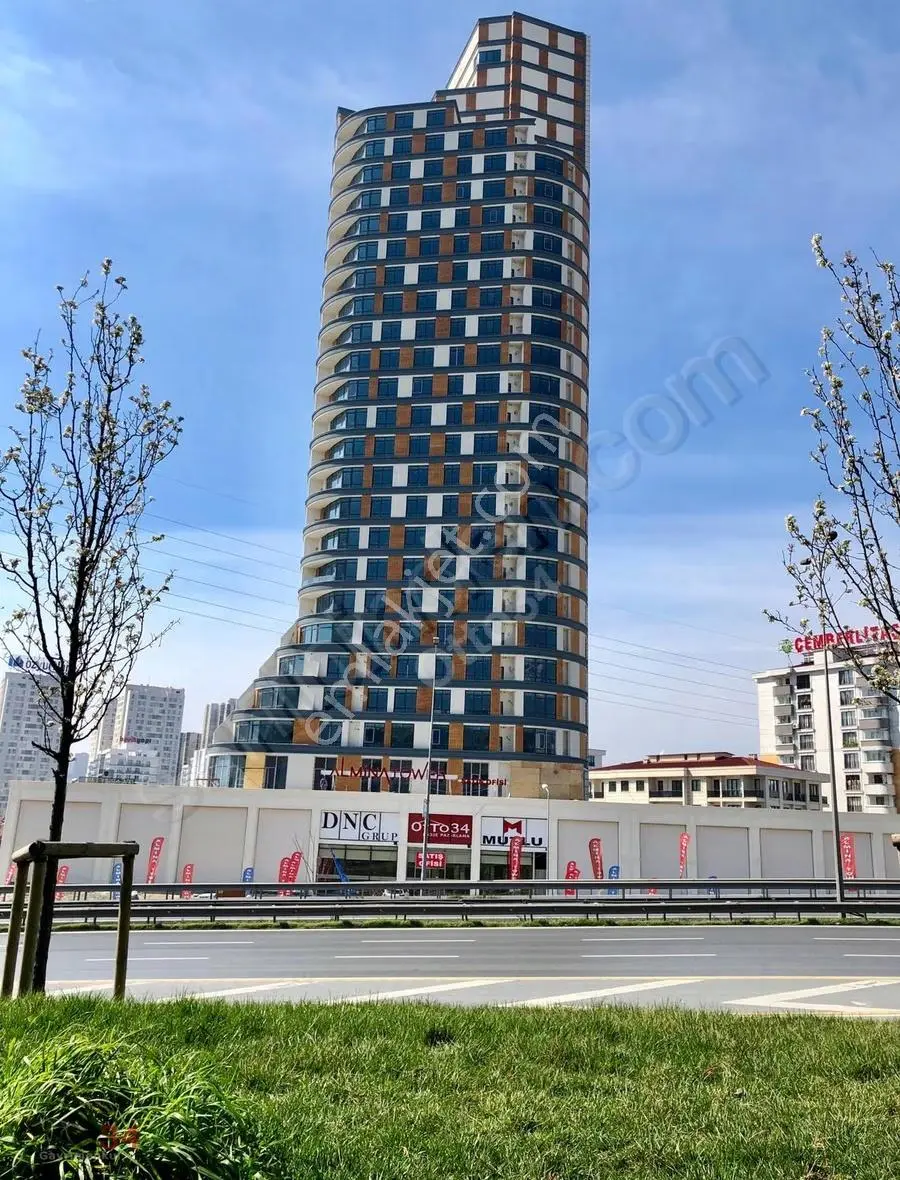 Almina Tower 'da 83 M2 Sıfır Hiç Kullanılmamış Daire _ Otto34 - Görsel 2