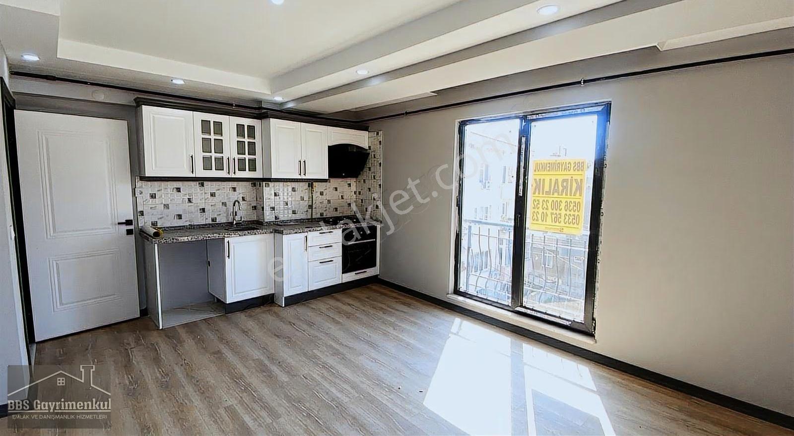 Oturmaya Hazır 1+1 Kiralık - Görsel 2