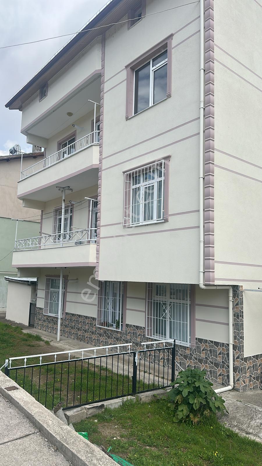 Adalet Gold Group Emlak'tan Kaçırılmayacak Fırsat Fatih Mahallesi'nde 2+1 Kiralık Daire - Görsel 8
