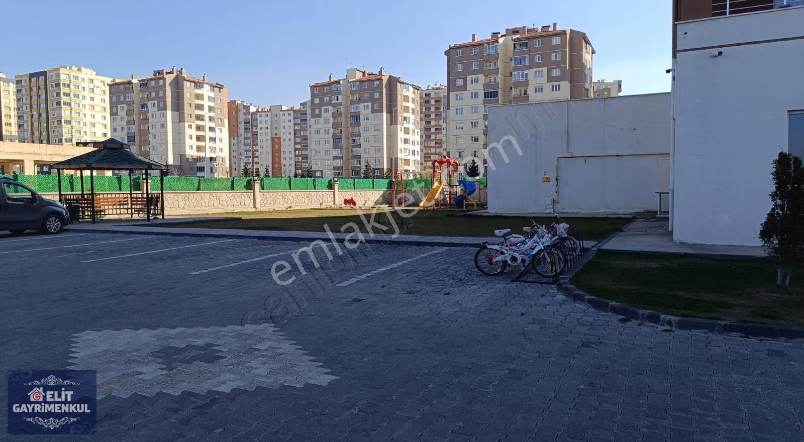 Suat Altın Golden Center 3 Full Yapılı Daire - Görsel 13