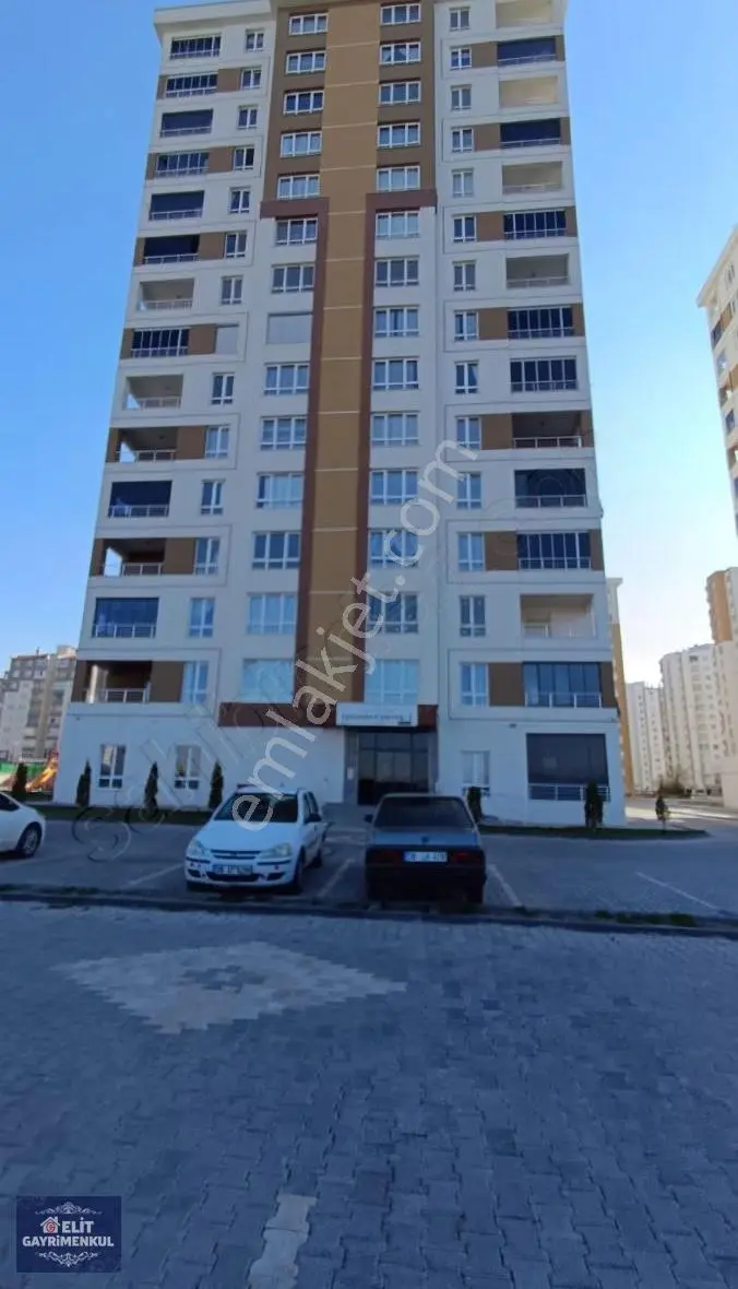 Suat Altın Golden Center 3 Full Yapılı Daire