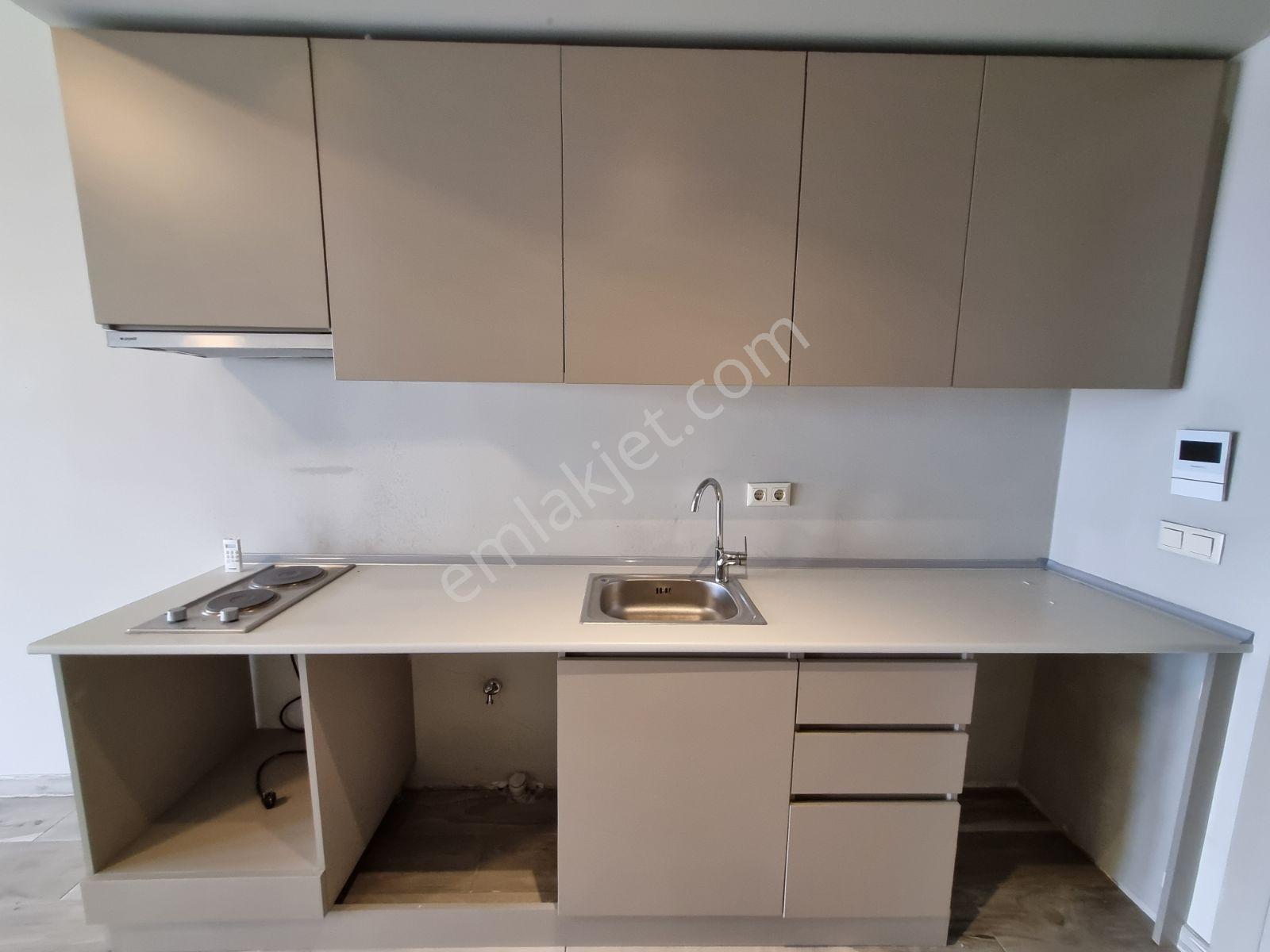 Cadde 54 Te Muhteşem Konumda Satılık 1+0 55 M2 Home Ofis - Görsel 23