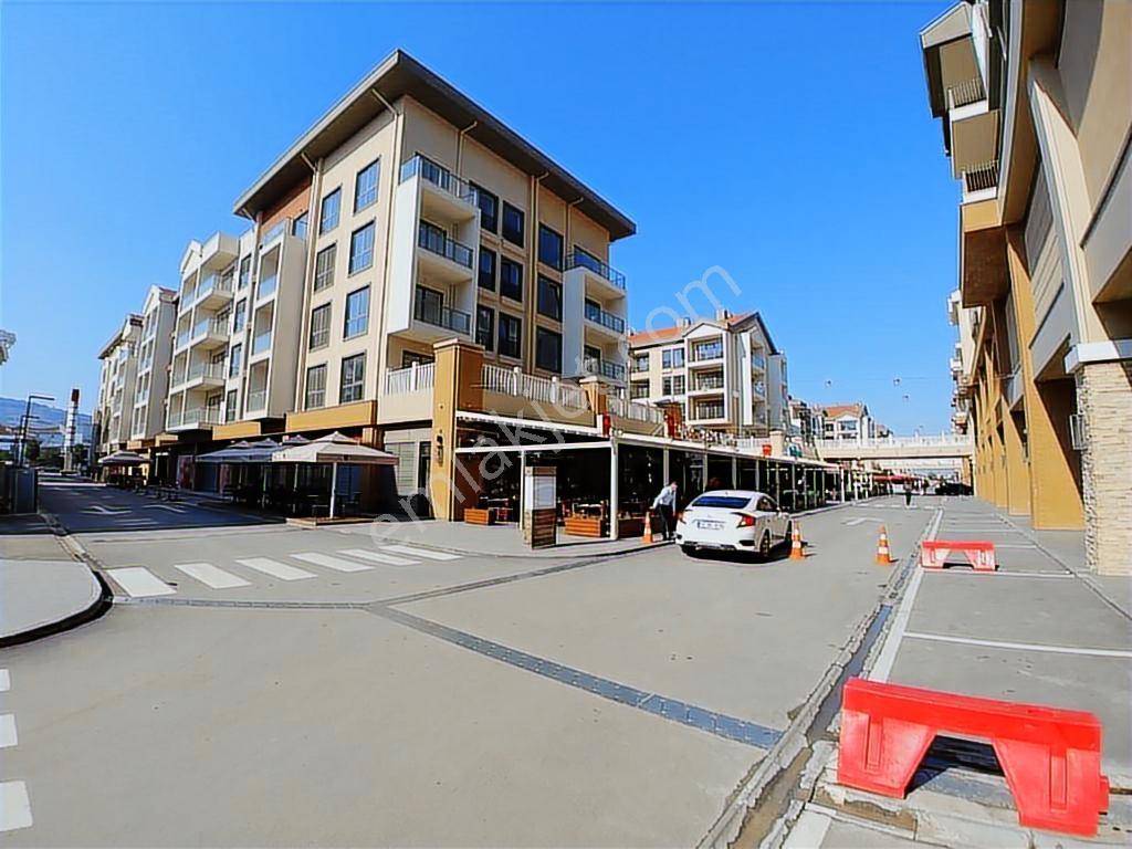 Cadde 54 Te Muhteşem Konumda Satılık 1+0 55 M2 Home Ofis - Görsel 7