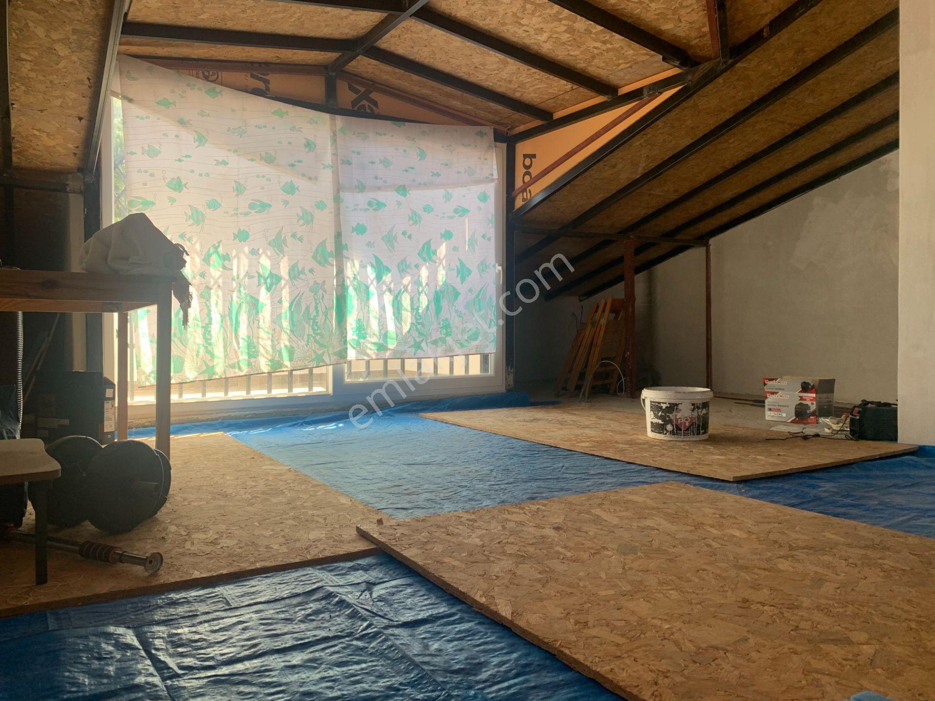 Murat Kuntker’den, Kuşadası, Nazilli Sitesi’nde Satılık, Tadilatlı 2+1 Villa - Görsel 25