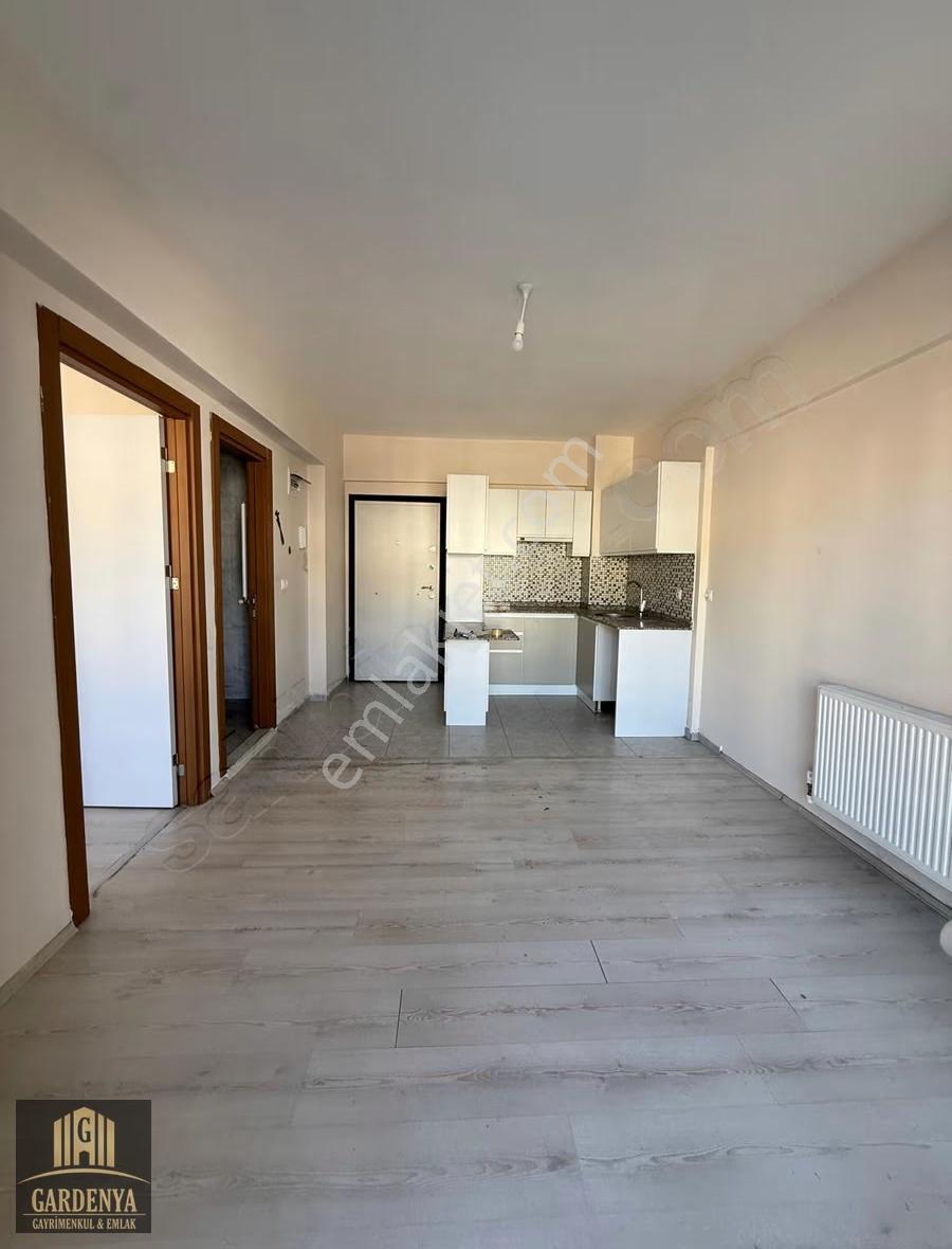 Söke'de Hastane Karşısı, Eşyalı 1+1 Daire (site İçinde) - Görsel 6