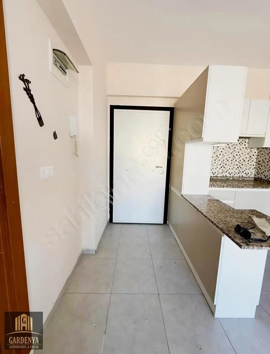 Söke'de Hastane Karşısı, Eşyalı 1+1 Daire (site İçinde) - Görsel 2