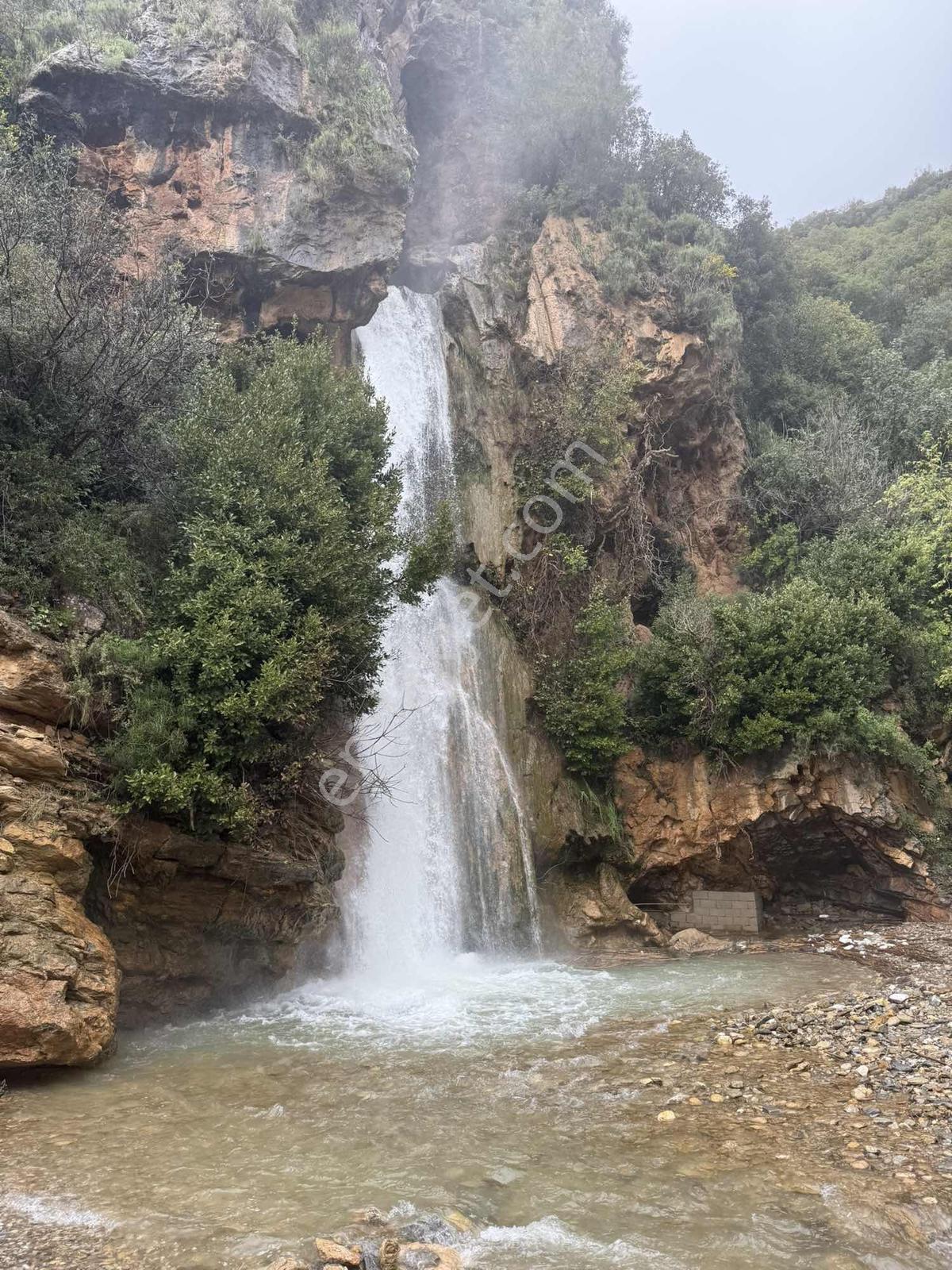 Alanya Toslakta 2.katlı Müstakilev + 4.758m² Meyveli Arazi - Görsel 29