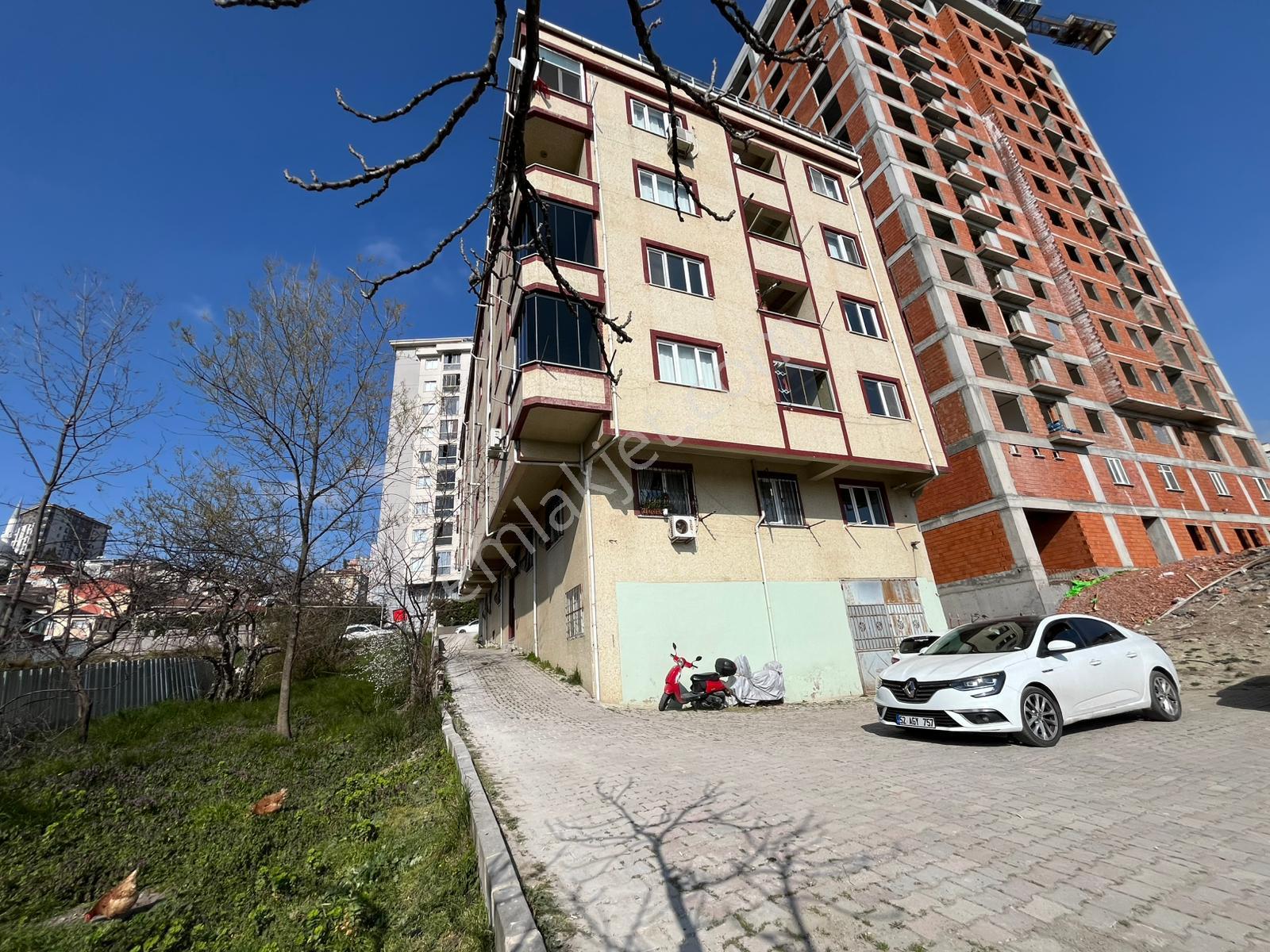 Remax Kurtuluş,tan Krediye Uygun Satılık 2+1 Y.giriş Katı - Görsel 5