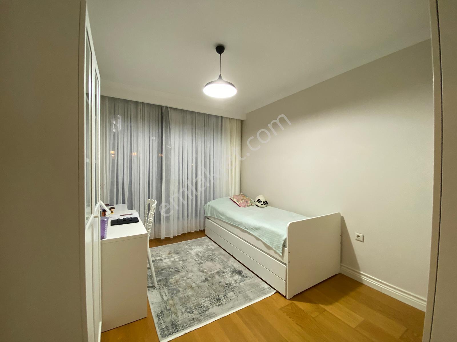 Çengelköy Life Sitesi 'nde Lüks Sosyal Tesisli Satılık 3+1 Daire - Görsel 12
