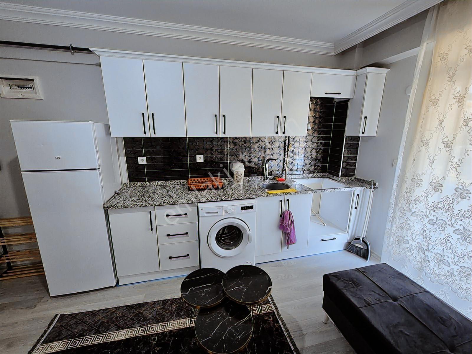 Keşan'da Harika Konumda 1+1 Kiralık Daire - Görsel 6
