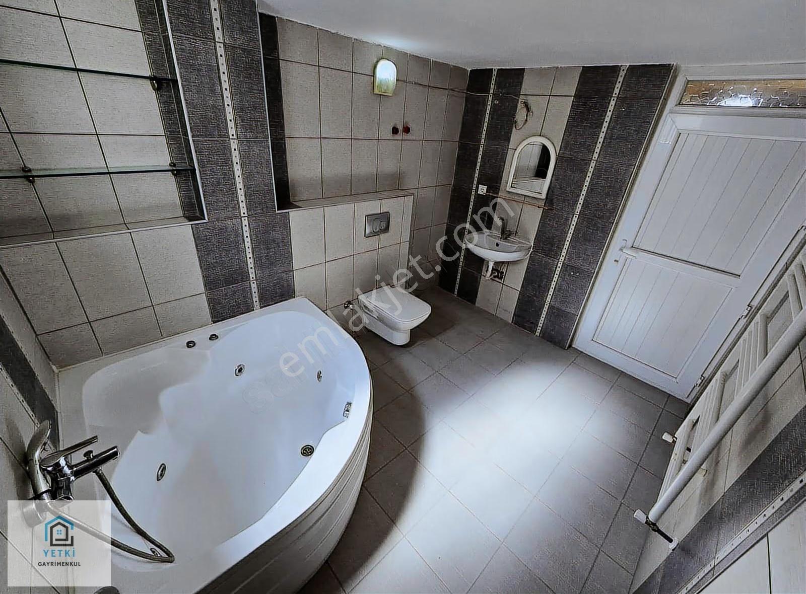 Bağbaşı Pazar Pazarı Mevkinde Geniş 2+1 Kiralık Daire - Görsel 11