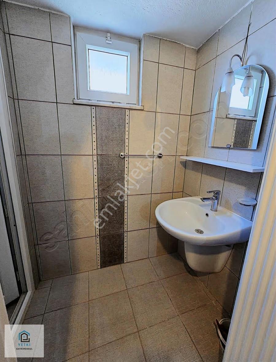 Bağbaşı Pazar Pazarı Mevkinde Geniş 2+1 Kiralık Daire - Görsel 14