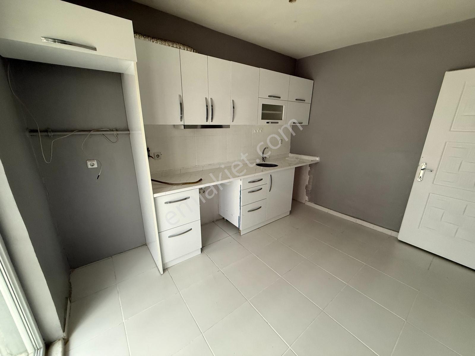 Kentpark Civarı Bahçelı Kiralık Daire 2+1 - Bahadır Eker'den - Görsel 13
