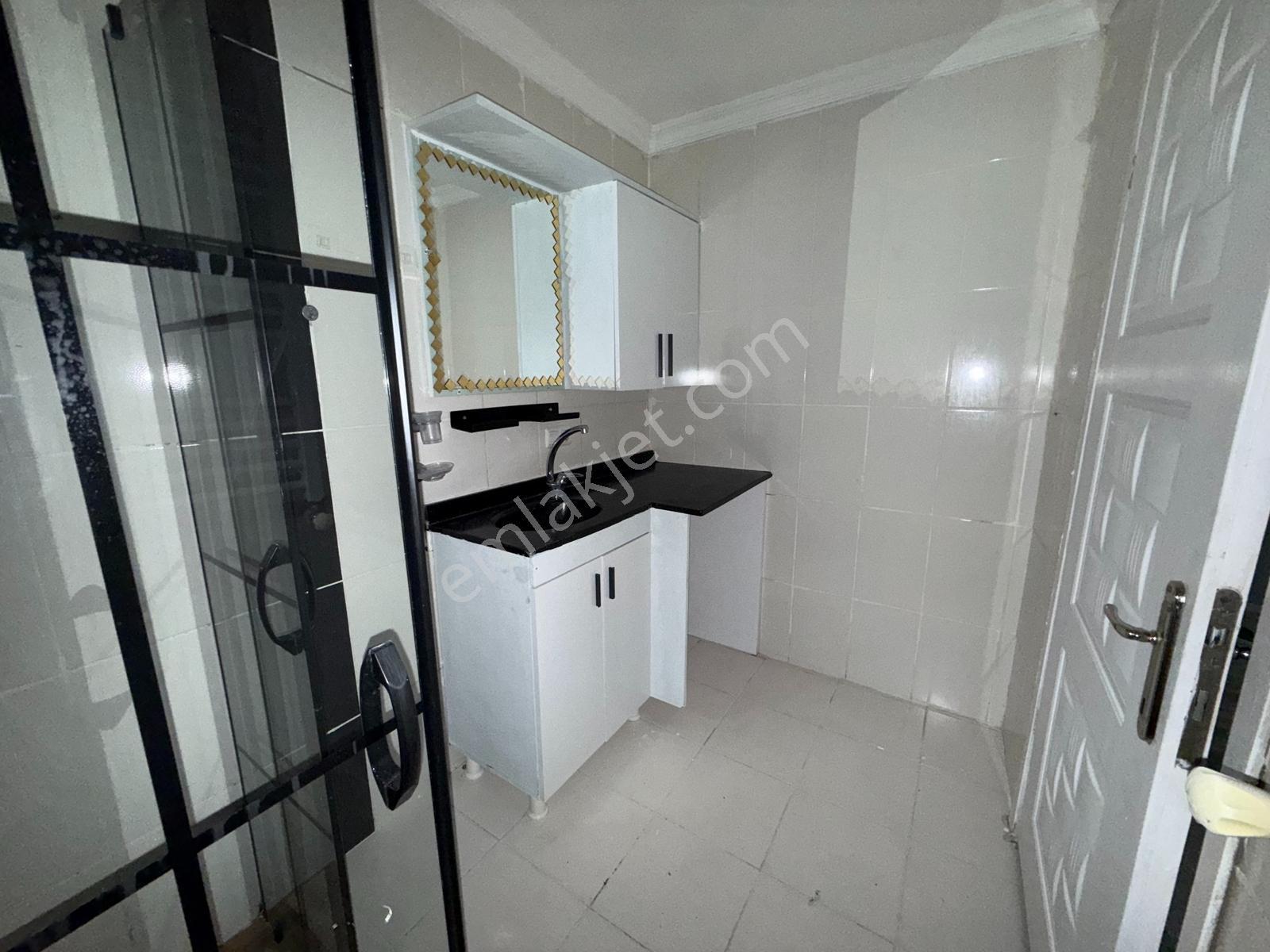 Kentpark Civarı Bahçelı Kiralık Daire 2+1 - Bahadır Eker'den - Görsel 6