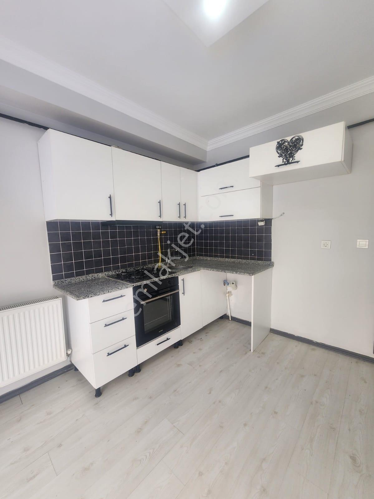 Valley Realtyden Zafer Mah. Havuzlu 1+1 Güney Cephe,iskanlı - Görsel 5