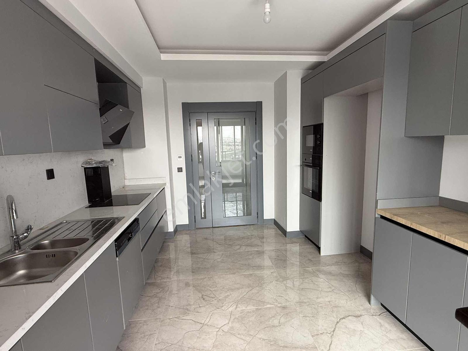 Net Emlaktan Tual Mabeyin Konaklarında 5+1 Sıfır Ara Kat Daire - Görsel 34