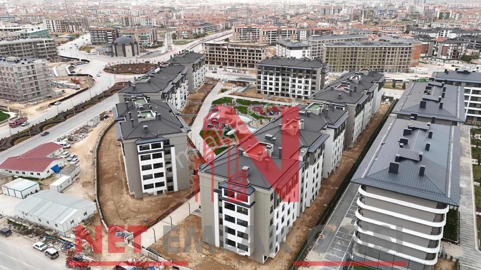 Net Emlaktan Tual Mabeyin Konaklarında 5+1 Sıfır Ara Kat Daire